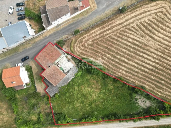 Moradia T9 para Venda em Duas Igrejas Foto 3