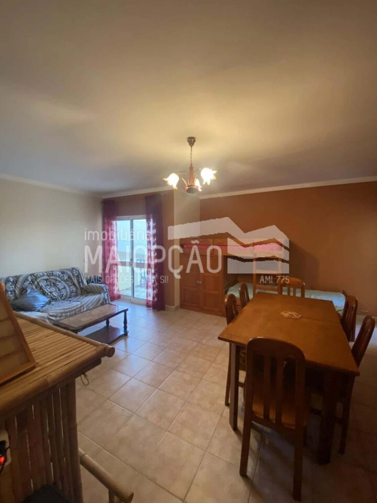 Apartamento T1 para Venda em Portimão Foto 4