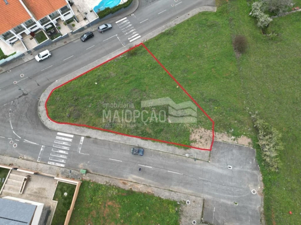 Terreno para Venda em Sé, Santa Maria e Meixedo Foto 1