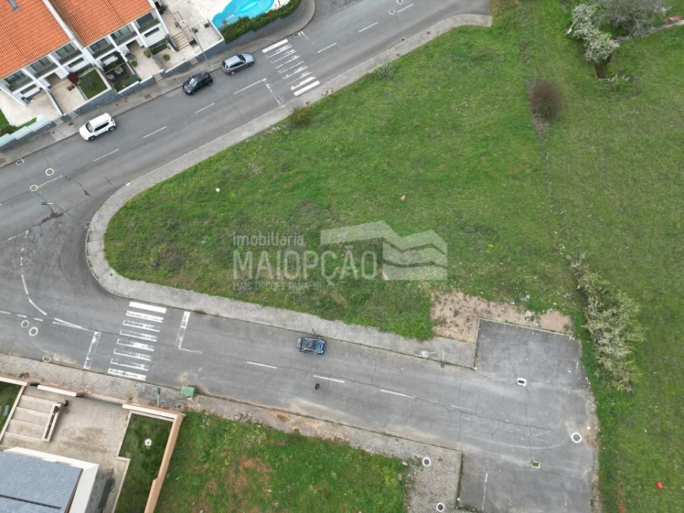 Terreno para Venda em Sé, Santa Maria e Meixedo Foto 3