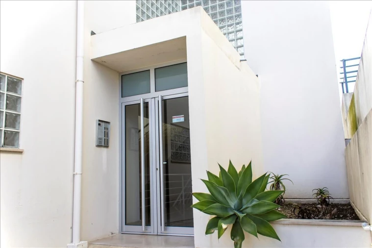 Apartamento T1 para Venda em Buarcos Foto 15