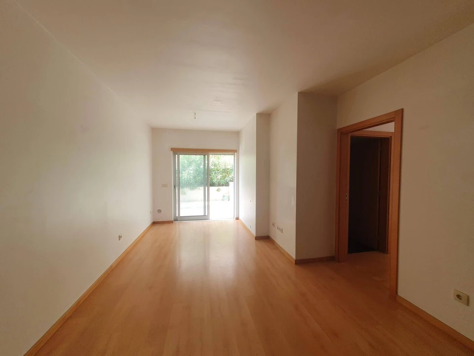 Apartamento T1 para Venda em Buarcos Foto 4