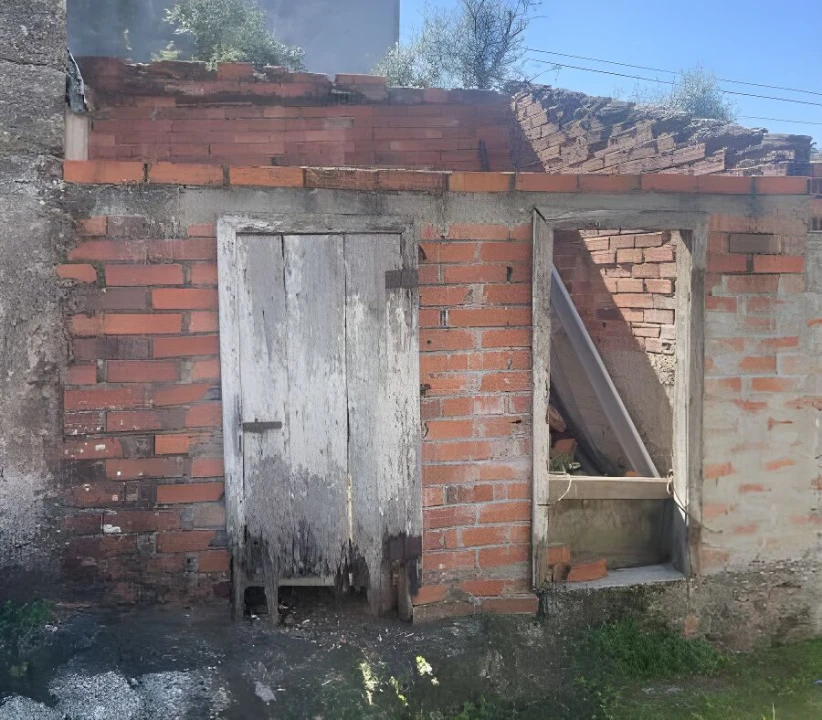 Moradia T2 para Venda em Pinheiro de Azere Foto 20