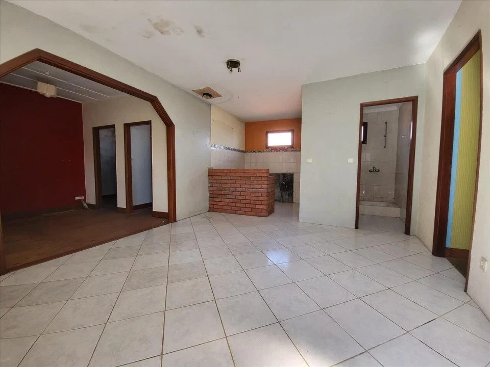 Moradia T2 para Venda em Pinheiro de Azere Foto 5