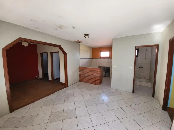 Moradia T2 para Venda em Pinheiro de Azere Foto 3