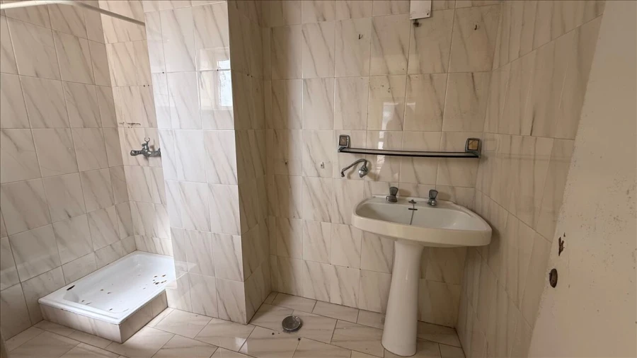 Apartamento T3 para Venda em Tavarede Foto 10