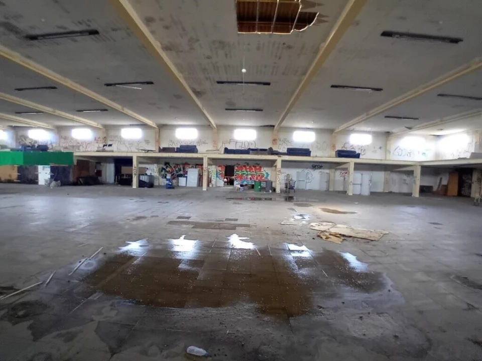 Armazém para Venda em Algueirão-Mem Martins Foto 4