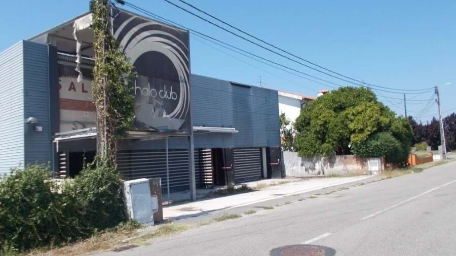 Loja para Venda em Aradas