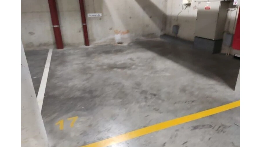 Garagem para Venda em Albufeira e Olhos de Água