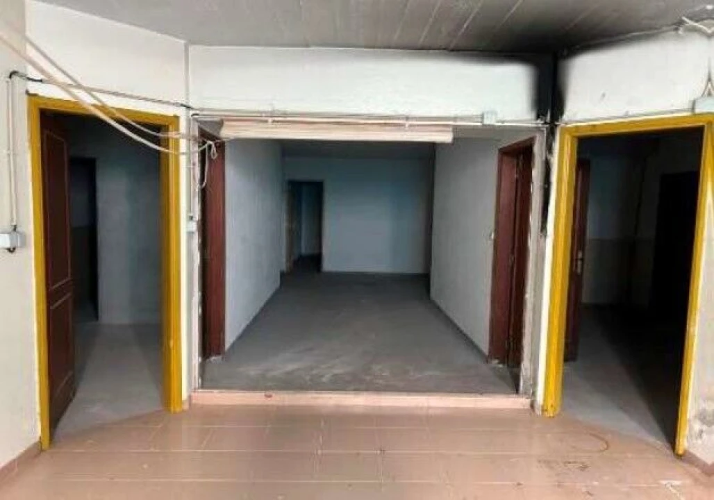 Loja para Venda em Vila Nova de Cacela Foto 2