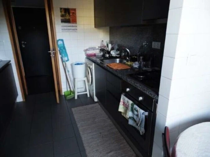 Apartamento T1 para Venda em Azurem Foto 3