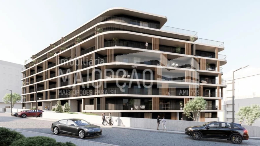 Apartamento T3 para Venda em Oliveira do Douro Foto 4