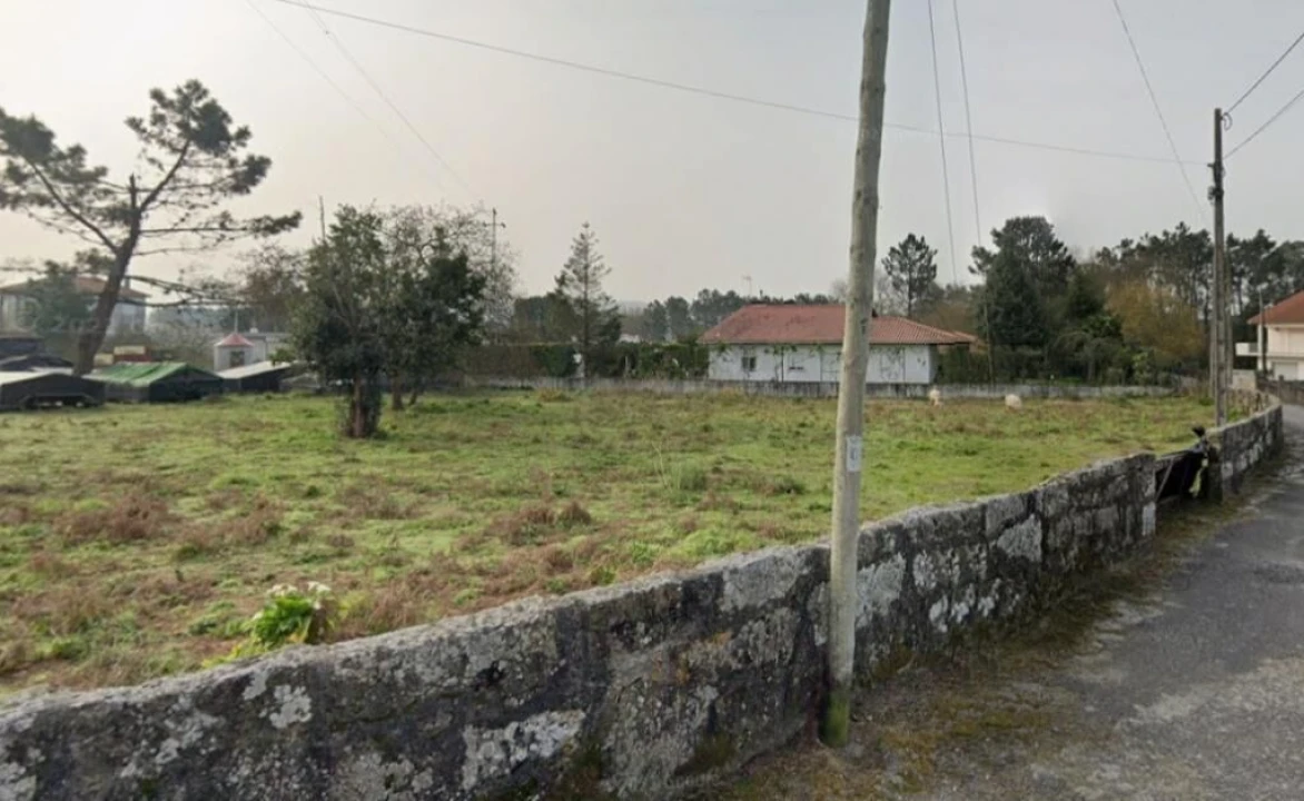 Terreno para Venda em Vila Nova de Anha Foto 1