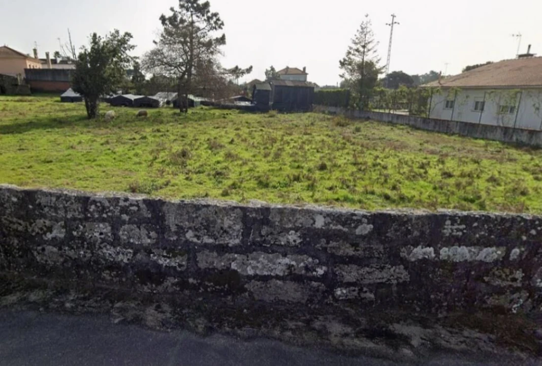 Terreno para Venda em Vila Nova de Anha Foto 2