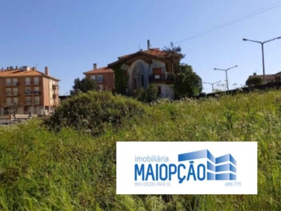 Moradia T4 para Venda em Albergaria-A-Velha e Valmaior Foto 4