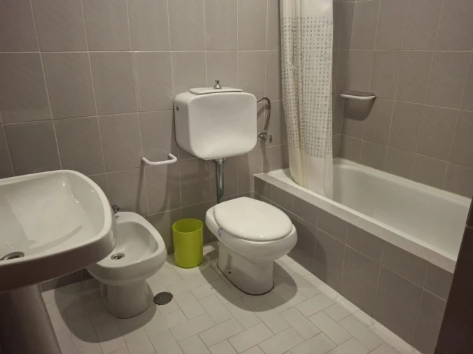 Moradia T9 para Venda em Guarda Foto 14