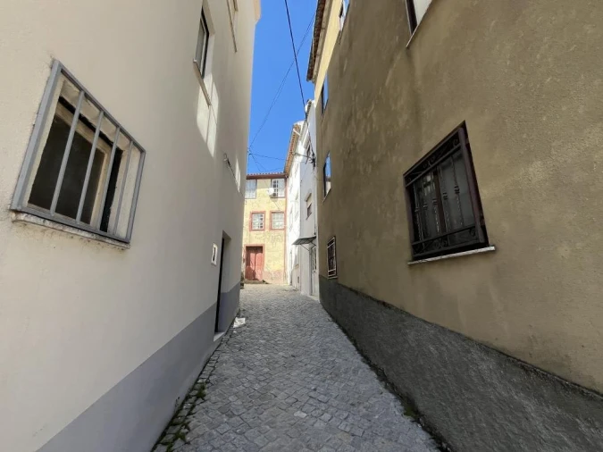 Moradia T4 para Venda em Famalicão Foto 2