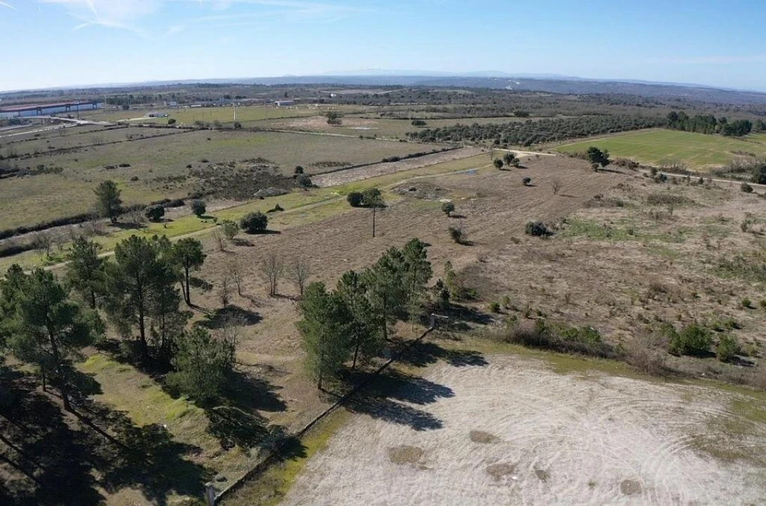 Armazém para Venda em Vilar Formoso Foto 19