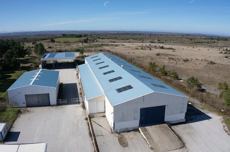 Armazém para Venda em Vilar Formoso