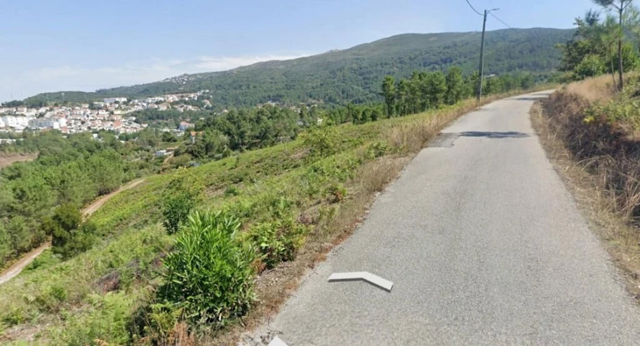 Terreno para Venda em Seia, São Romão e Lapa dos Dinheiros Foto 2