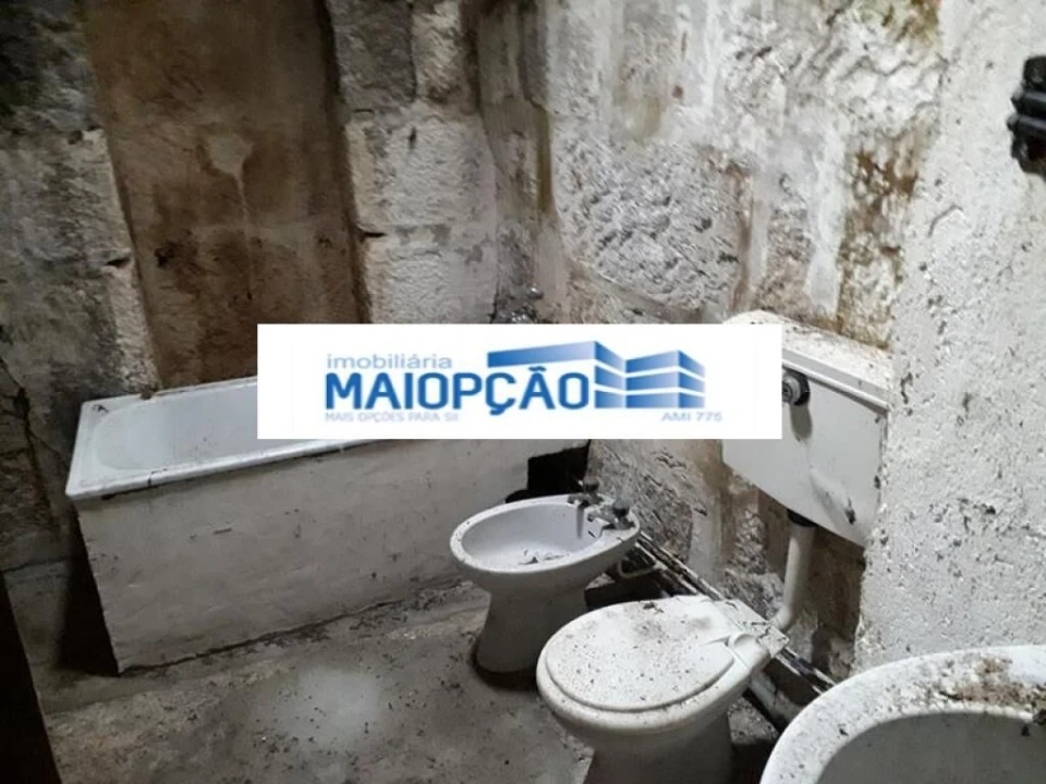 Moradia T3 para Venda em Guilheiro Foto 3