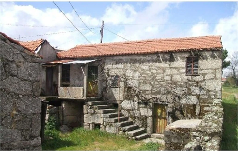 Moradia T2 para Venda em João Antão Foto 2