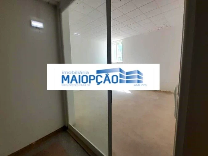 Loja para Venda em Moimenta da Beira Foto 3