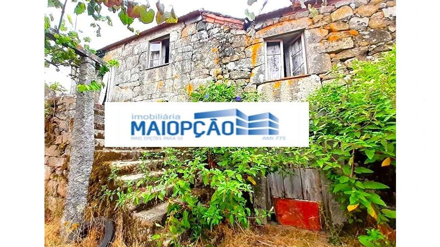 Moradia T2 para Venda em Fornelos