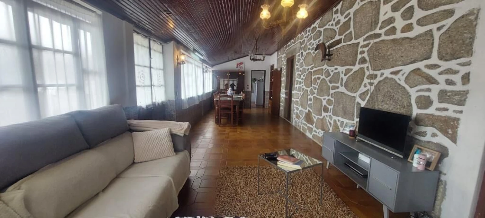 Prédio para Venda em Arcozelo Foto 2