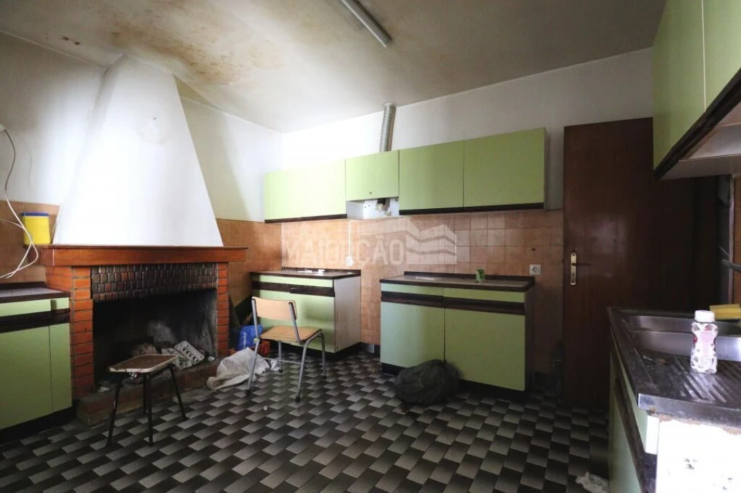 Moradia T5 para Venda em Sé, Santa Maria e Meixedo Foto 3