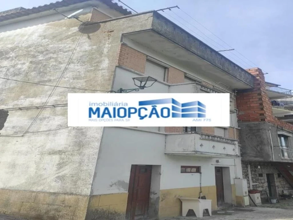 Moradia T2 para Venda em Seia, São Romão e Lapa dos Dinheiros Foto 11