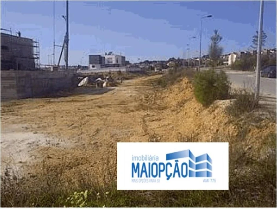 Terreno para Venda em Vila Verde Foto 1