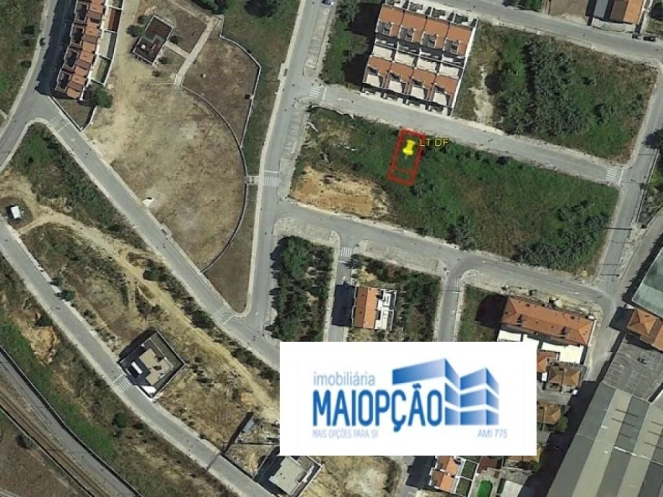 Terreno para Venda em Vila Verde Foto 3