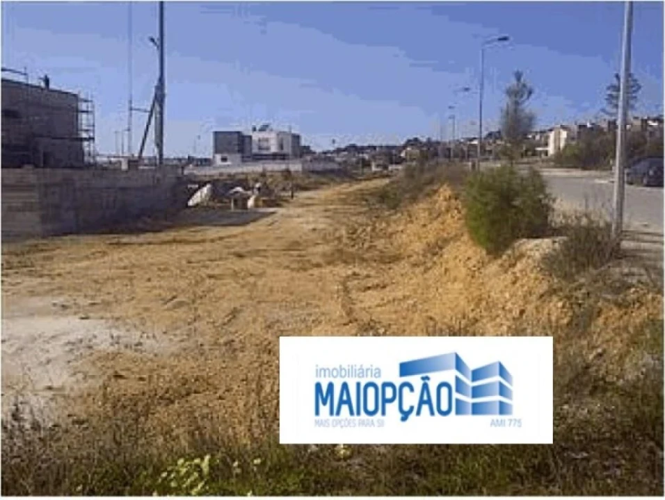 Terreno para Venda em Vila Verde Foto 1