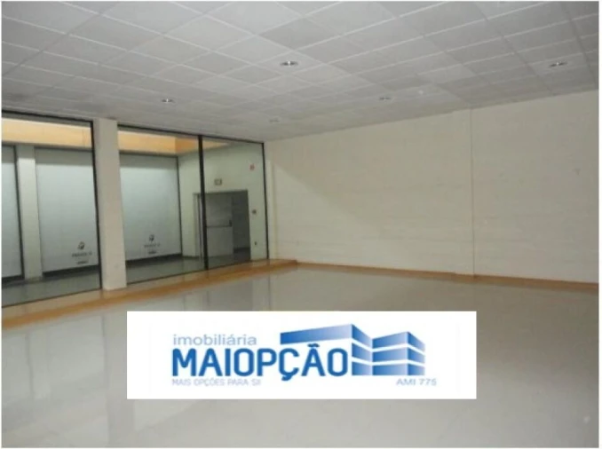 Loja para Venda em Albergaria-A-Velha e Valmaior Foto 1