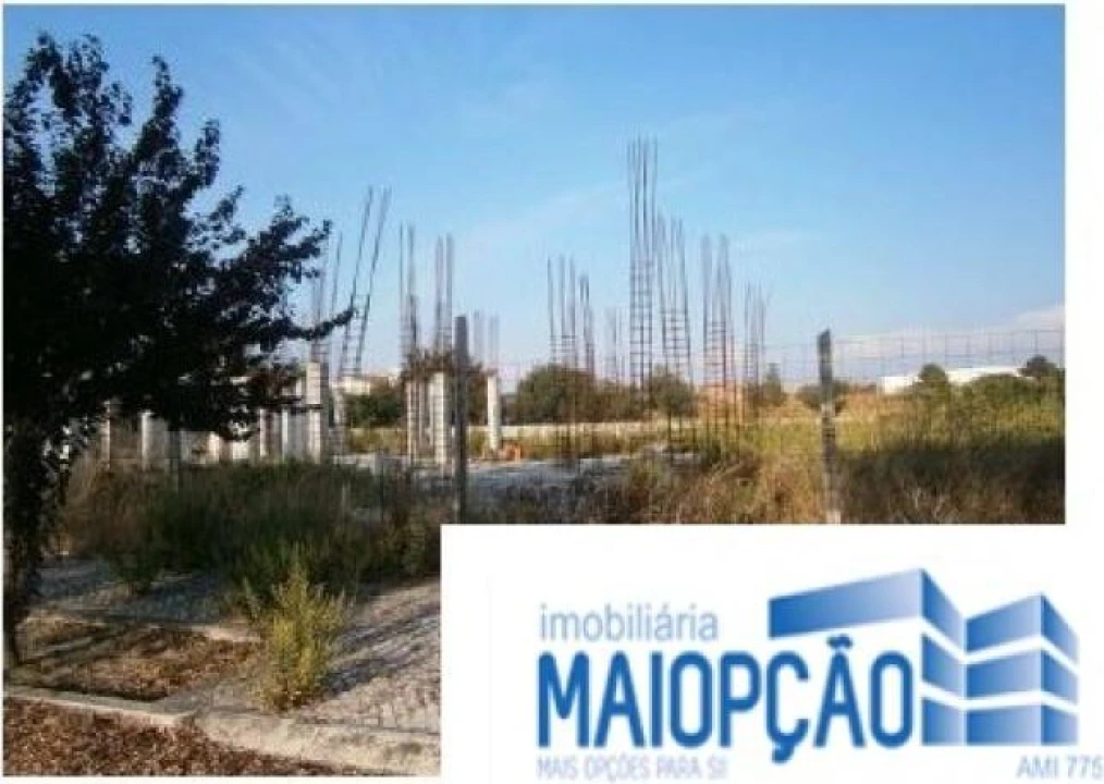 Terreno para Venda em Paião Foto 1