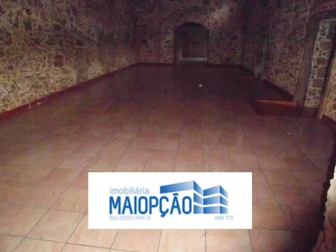 Loja para Venda em Abiul Foto 3