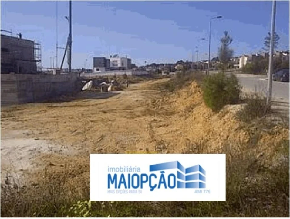 Terreno para Venda em Vila Verde Foto 1