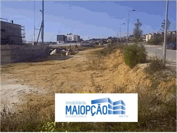 Terreno para Venda em Vila Verde Foto 1