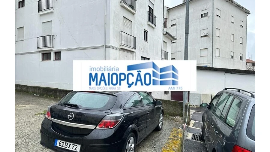 Garagem para Venda em Seia, São Romão e Lapa dos Dinheiros