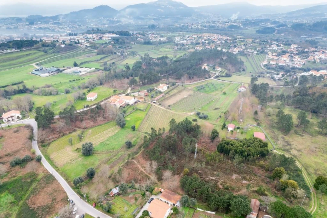 Terreno para Venda em Arca e Ponte de Lima Foto 1