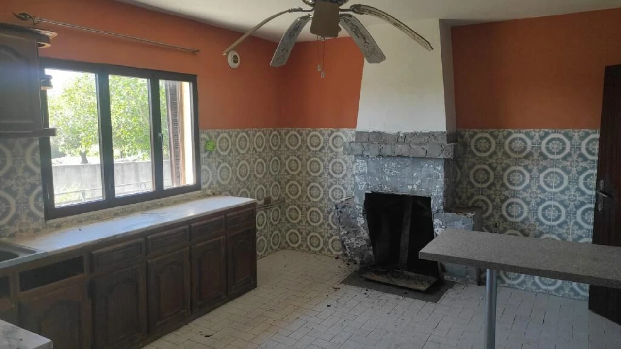 Moradia T4 para Venda em Sortelha Foto 11