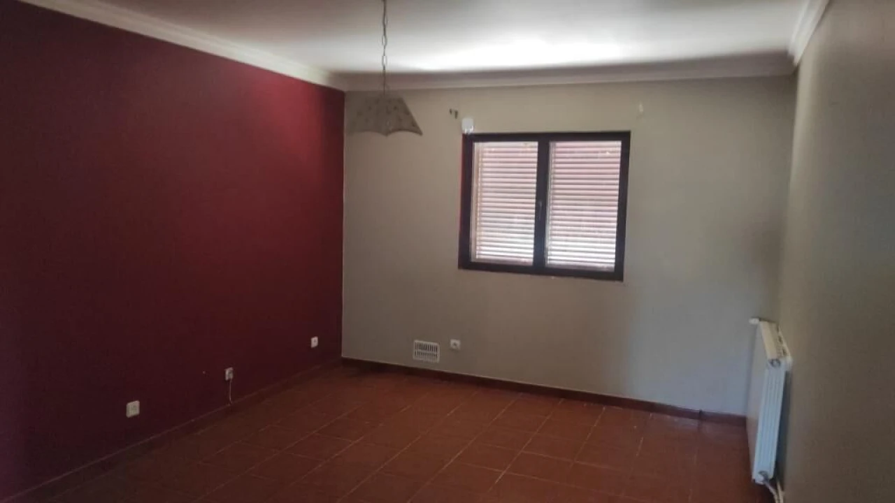 Moradia T4 para Venda em Sortelha Foto 10