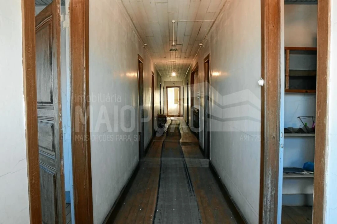 Moradia T0 para Venda em Tortosendo Foto 21