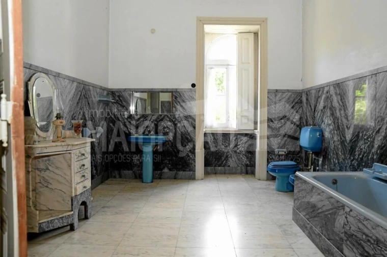 Moradia T0 para Venda em Tortosendo Foto 5