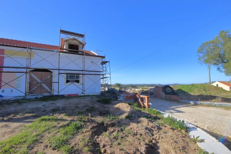 Moradia T2 para Venda em Painho e Figueiros Foto 7