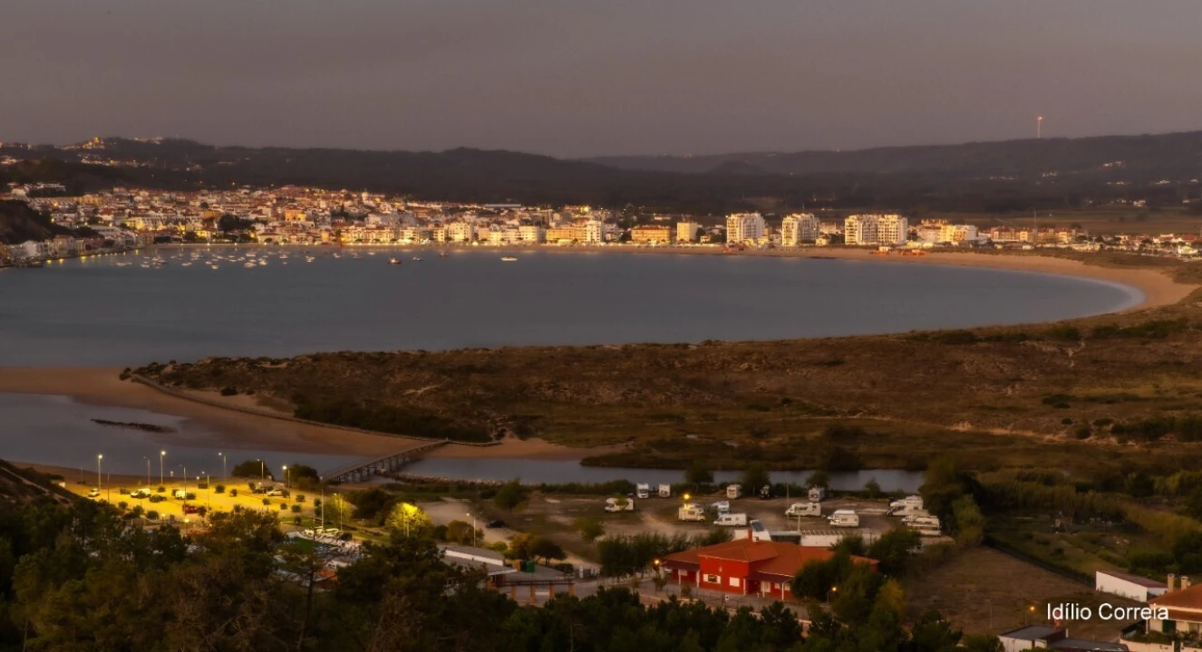 Moradia T3 para Venda em Alvorninha Foto 16