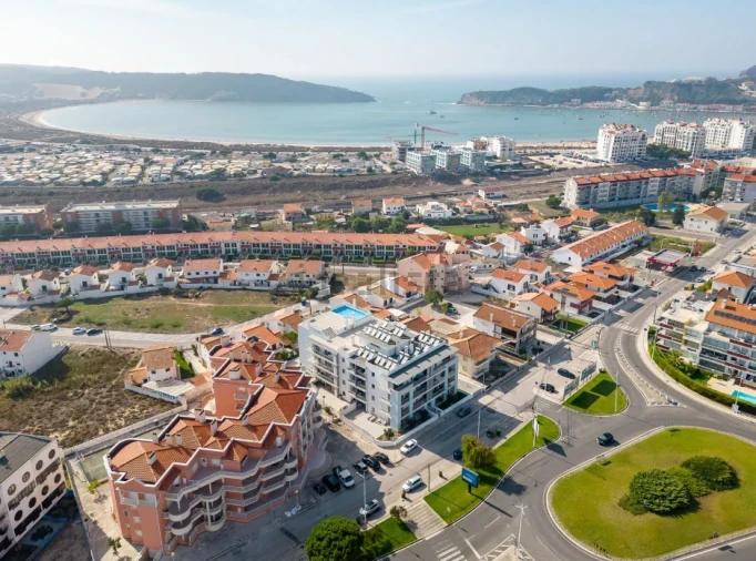 Moradia T3 para Venda em Alvorninha Foto 15