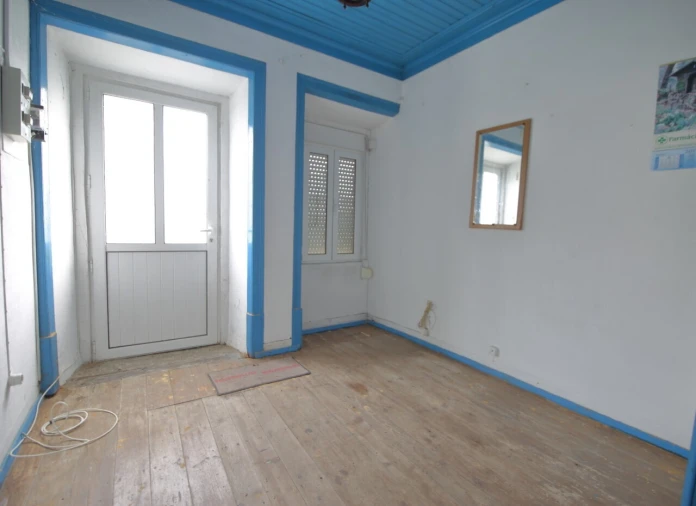 Moradia T3 para Venda em Alvorninha Foto 9