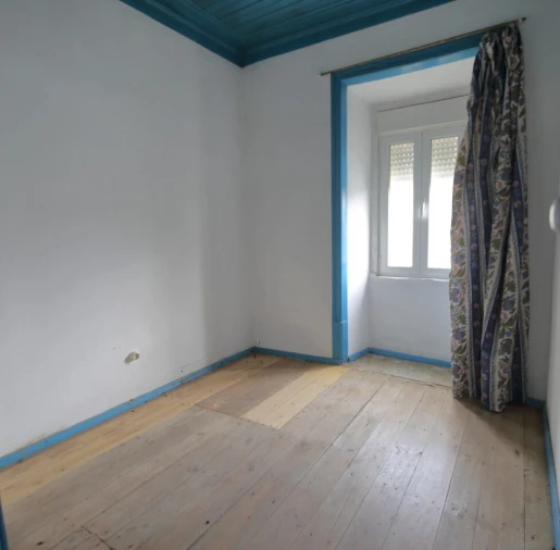 Moradia T3 para Venda em Alvorninha Foto 10